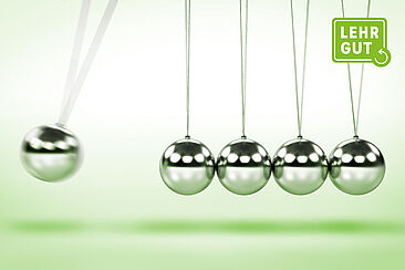 Newton-Pendel in Bewegung