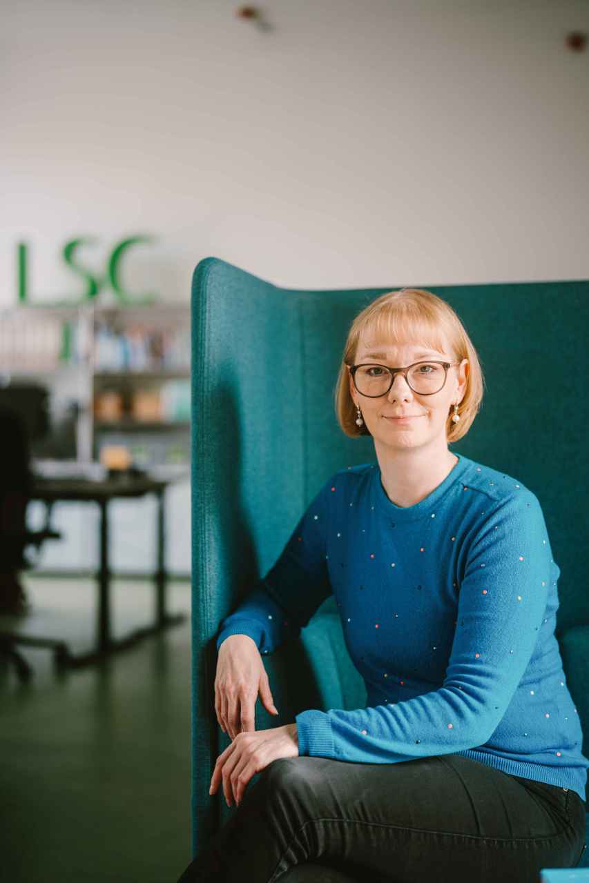 Patricia Heitmann im Sessel
