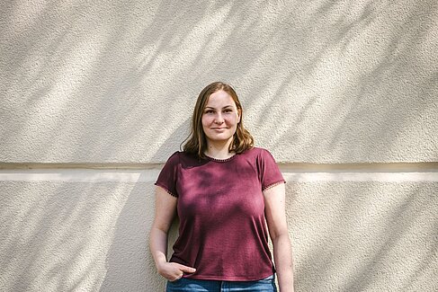 Anne-Kathrin Böttcher auf dem Campus Treskowallee 