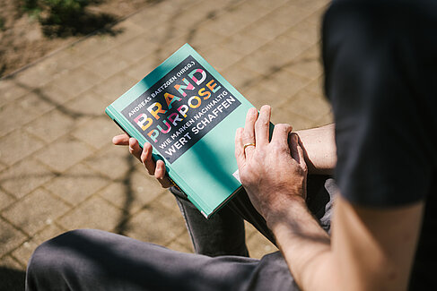 Titel des neuen Buches Brand Purpose von Prof. Dr. Andreas Baetzgen © HTW Berlin/Alexander Rentsch