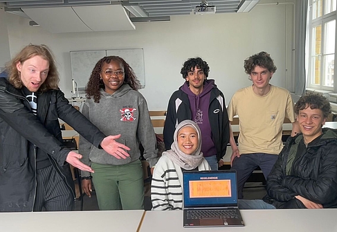 Das studentische Projektteam zum Thema Regelenegie © privat