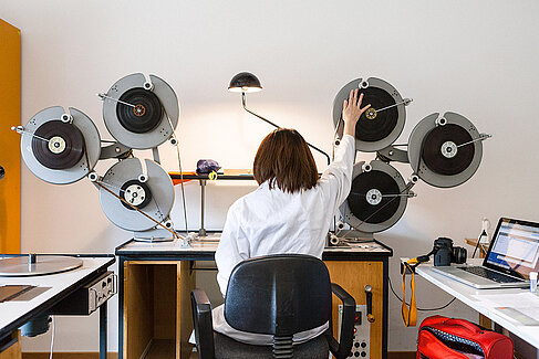 Filmrollen auf einem Abspielgerät