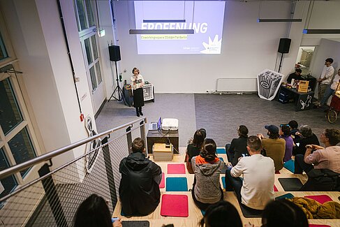 Prof. Dr. Heike Hölzner bei der Eröffnungsveranstaltung des Co-Working Spaces