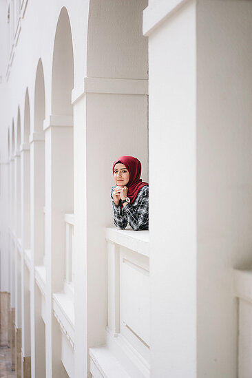 Hiba Karrum im Peter-Behrens-Haus