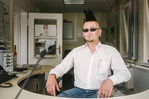 Tino Kotyrba in der Wache auf dem Campus Treskowallee