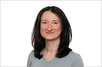 Esther Schneidenbach