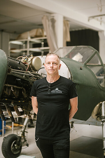 Lutz Strobach vor der Bücker