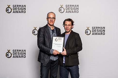 Götzelmann und Knes bei der Preisverleihung