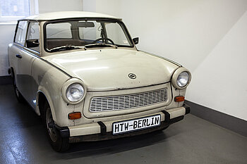 Trabant in der Fahrzeughalle der HTW Berlin