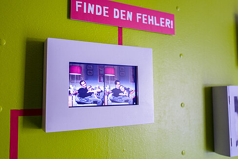 Finde den Fehler: Beispiel für eine Ausstellung zum Thema