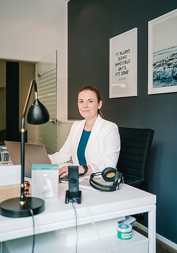 Nadine Bortscheller in ihrem Büro