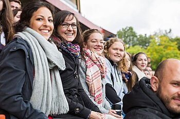 Erstsemester im Stadion